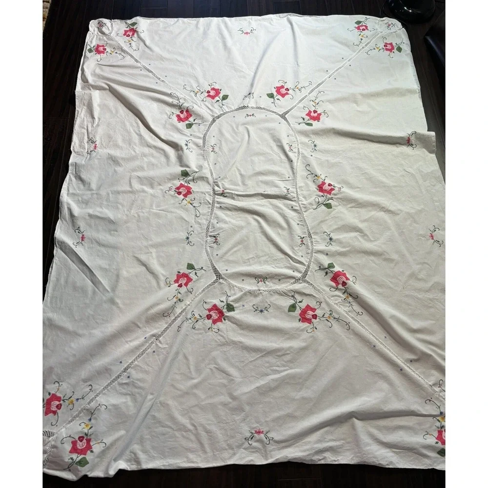 Handmade Floral Appliqué Cross Stitch Table Cloth with Cut Work Tulip Vintage